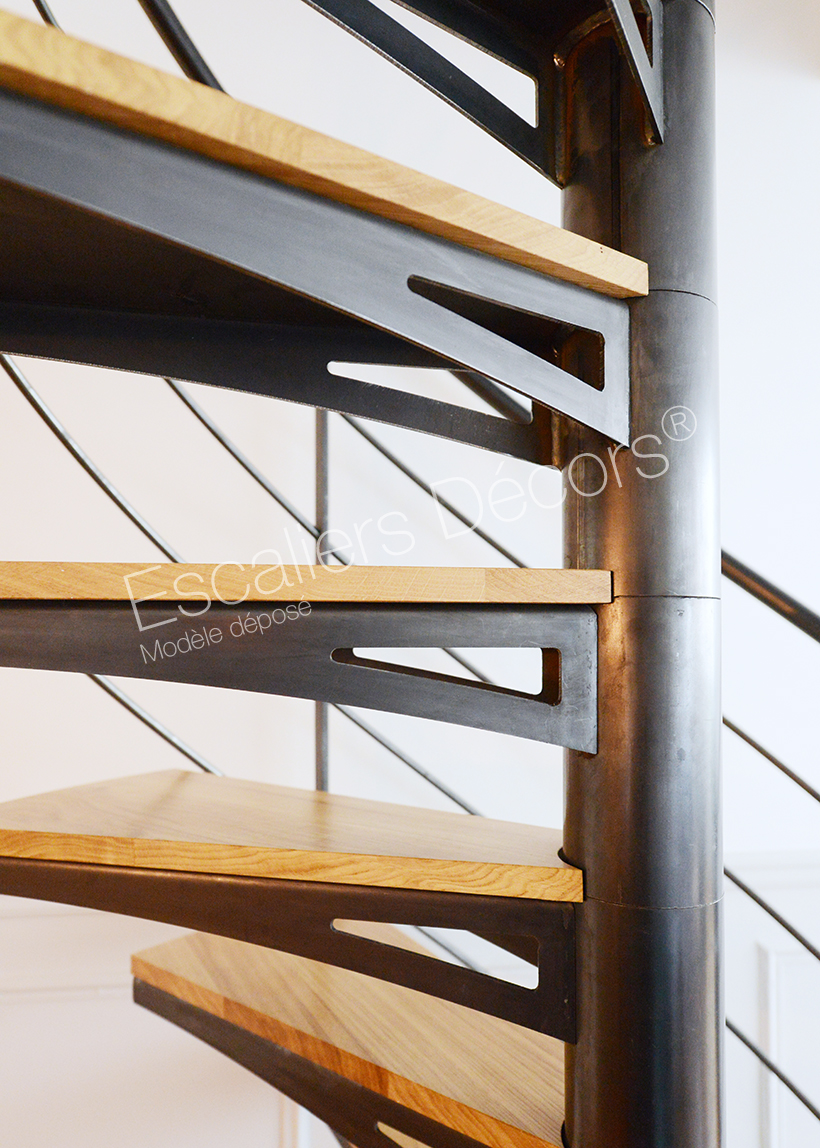 SH055 - Colimaçon Atelier Loft de petit diamètre. Escalier design gain de place. Vue 2